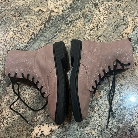 STEVE MADDEN Boots - Picture 6 of 12